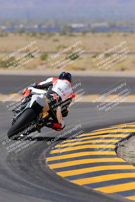 media/Oct-08-2022-SoCal Trackdays (Sat) [[1fc3beec89]]/Turn 11 Backside (1145am)/